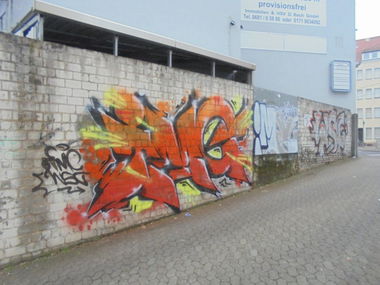 Graffiti Bombing - Photo by teaka - imc