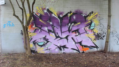 Graffiti Wall - Photo by teaka - imc