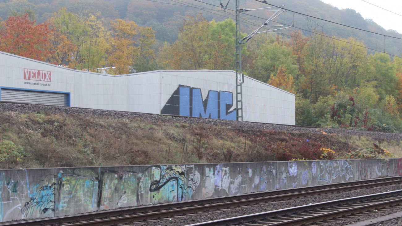 Graffiti Bombing - Photo by teaka - imc