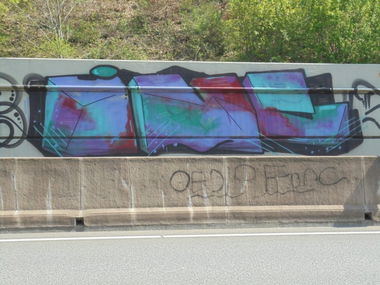 Graffiti Bombing - Photo by teaka - imc
