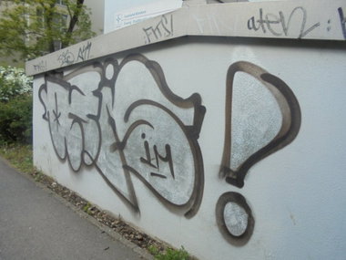 Graffiti Wall - Photo by teaka - imc