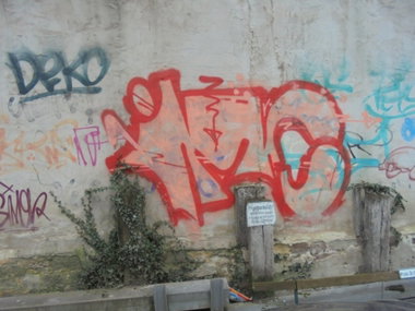 Graffiti Wall - Photo by teaka - imc