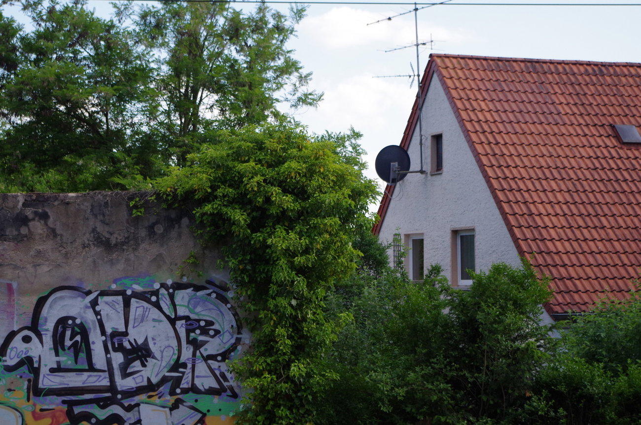 Graffiti Bombing - Photo by teaka