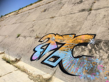 Graffiti Bombing - Photo by teaka - IMC