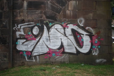 Graffiti Wall - Photo by teaka - IMC