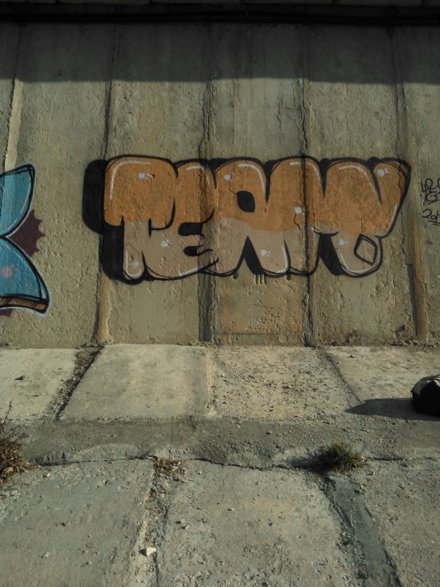 Graffiti Bombing - Photo by team