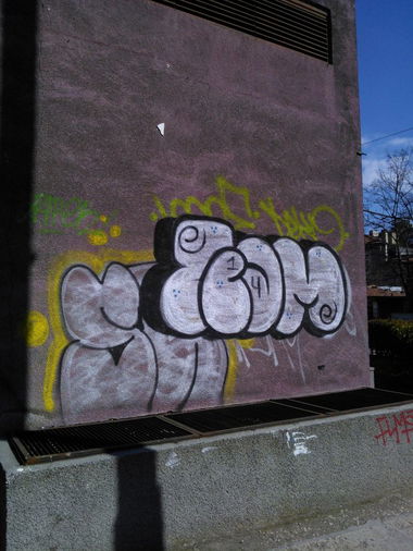 Graffiti Wall - Photo by team