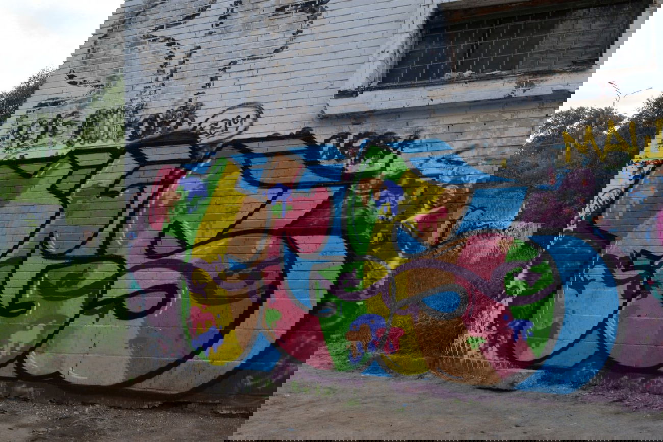 Graffiti Wall - Photo by tgs