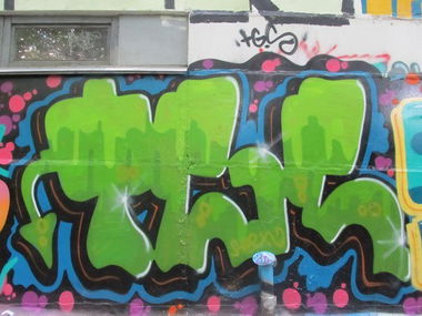Graffiti Wall - Photo by tgs