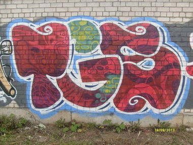 Graffiti Wall - Photo by tgs - krasiwo