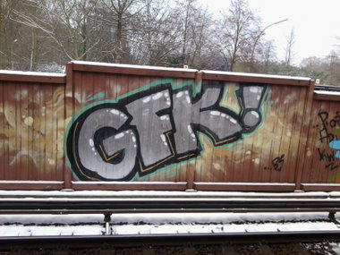 Graffiti Bombing in Hamburg - Photo by the_o1303 - gfk, hamburg, s1 (2012)