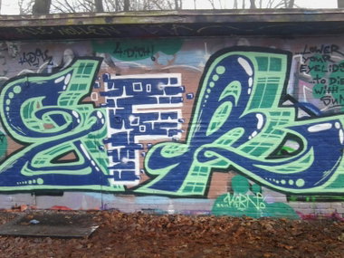 Graffiti Wall in Hamburg - Photo by the_o1303 - gfk, hamburg, fischi (2012)