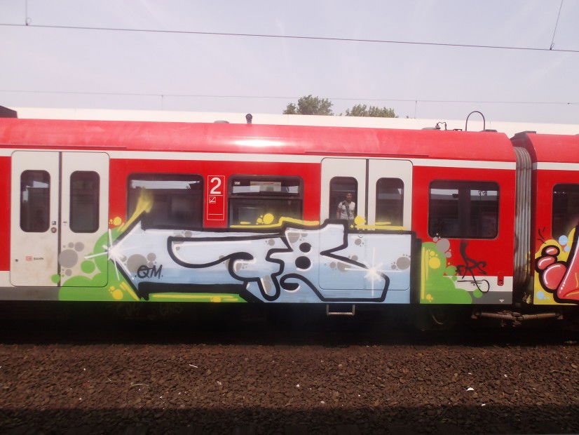 Graffiti Train - Photo by thegraffspotter - qm
