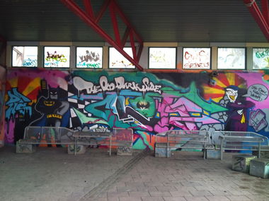 Graffiti Wall - Photo by thenature - CLOK, TODS