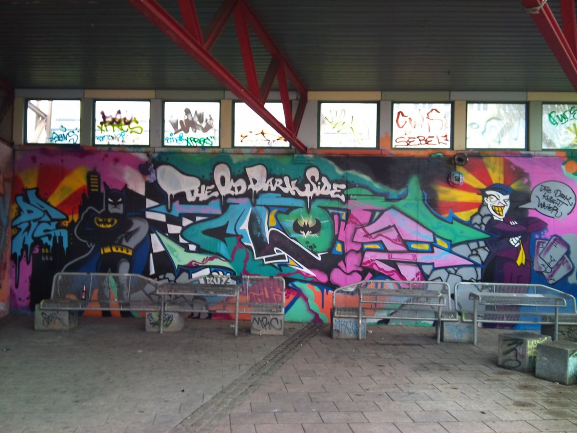 Graffiti Wall - Photo by thenature - CLOK, TODS