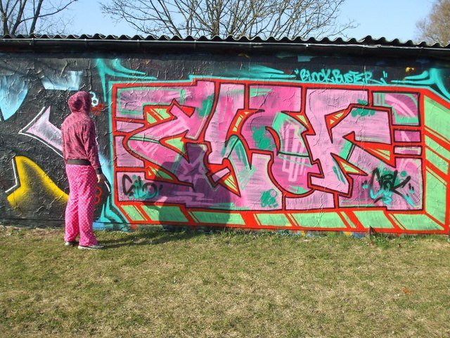 Graffiti Wall - Photo by thenature - CLOK, TODS