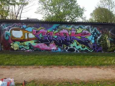 Graffiti Wall - Photo by thenature - CLOK, TODS