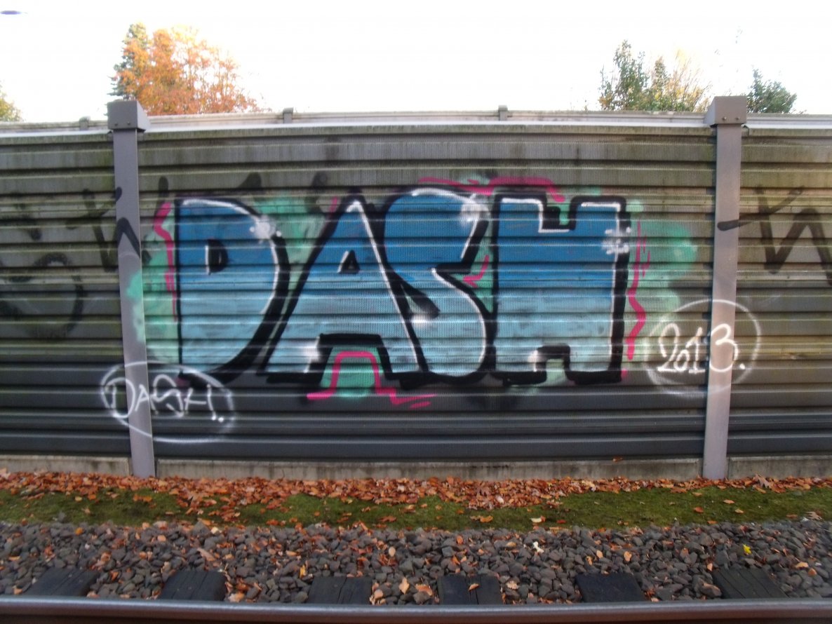 Graffiti Bombing - Photo by thirsty