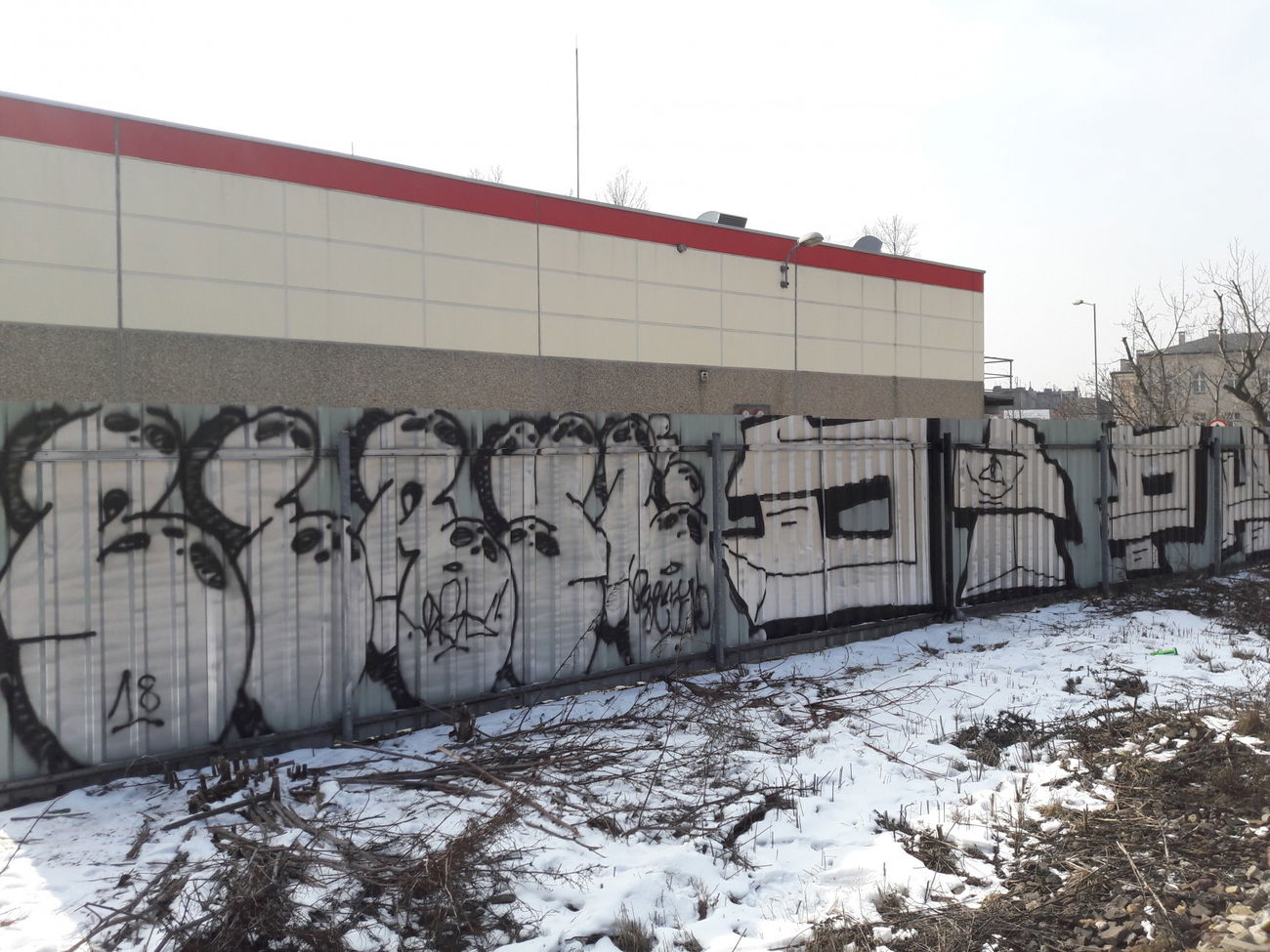 Graffiti Photo by thule - trainline, chrome, throwup