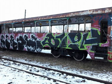 Graffiti Photo by thule - train, negative, throwup