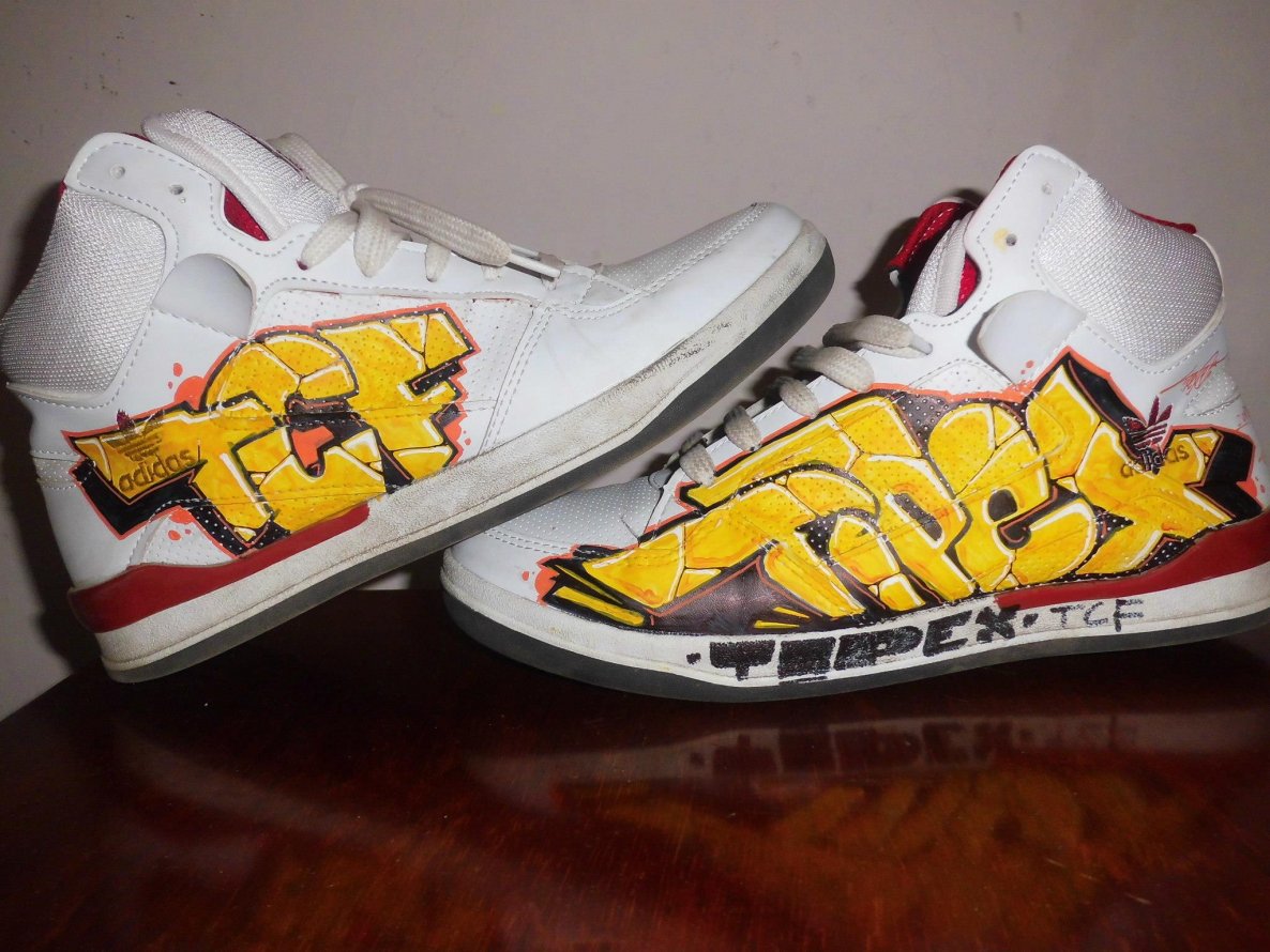 Graffiti Artwork - Photo by tipex - tipex (2013)