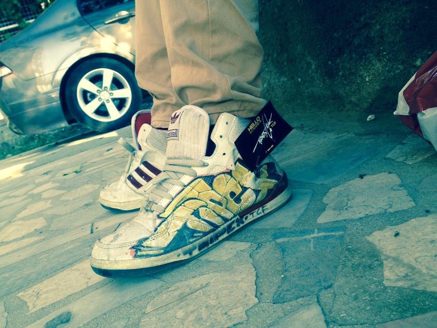 Graffiti Artwork in ?zmit - Photo by tipex - tipex (2013)