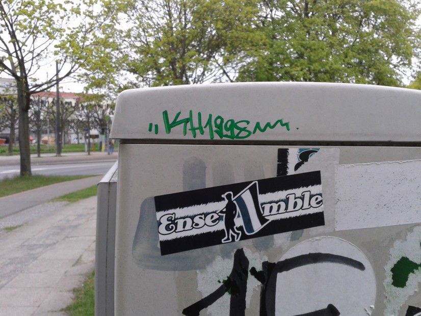 Graffiti Artwork - Photo by tobias1896