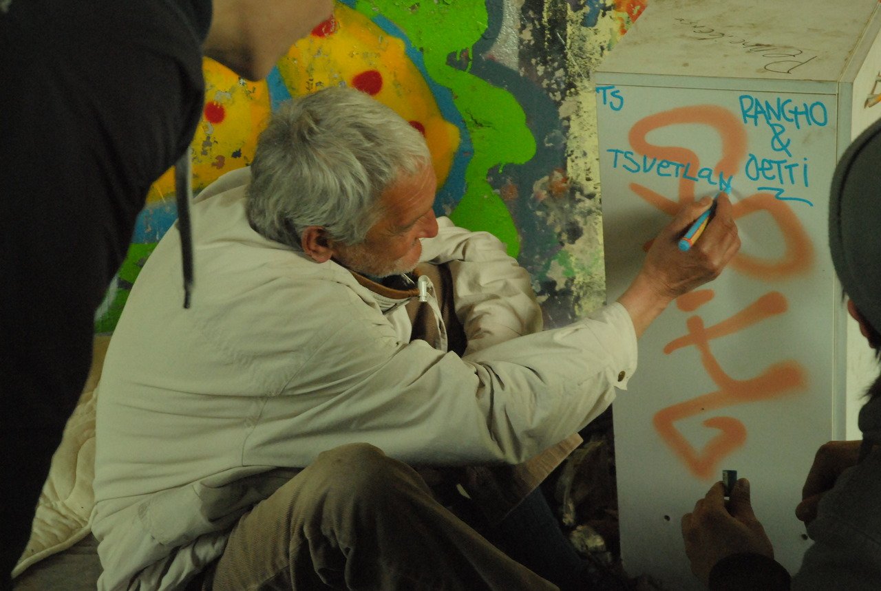 Graffiti Artwork - Photo by tobias1896