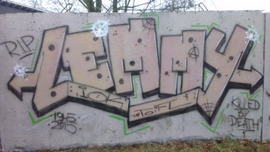 Graffiti Wall - Photo by toifel - lemmy, toifl, toifel (2015)