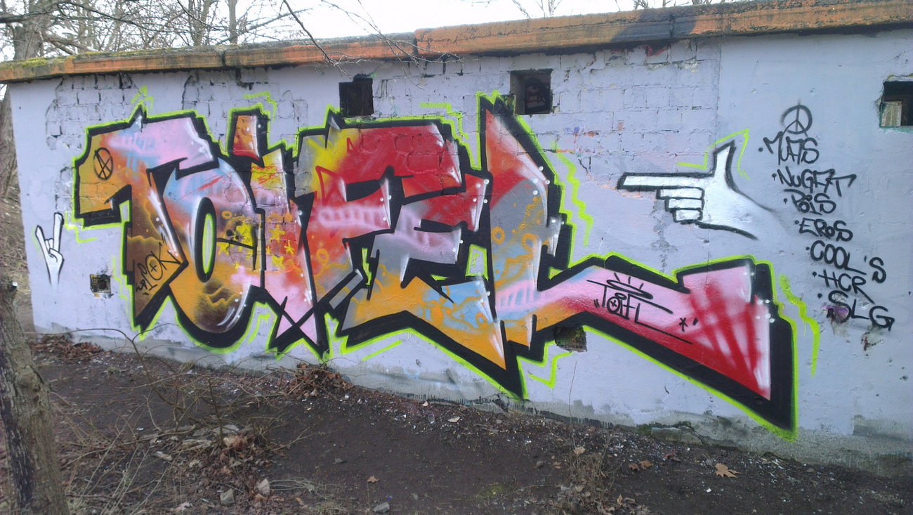 Graffiti Wall - Photo by toifel - toifl, toifel, io (2016)