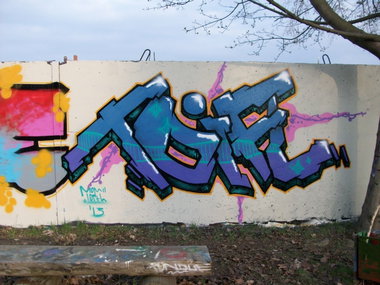 Graffiti Wall - Photo by toifel - toifel, toifl, io (2013)
