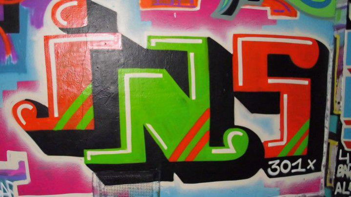 Graffiti Wall in HAMBURG - Photo by tony301