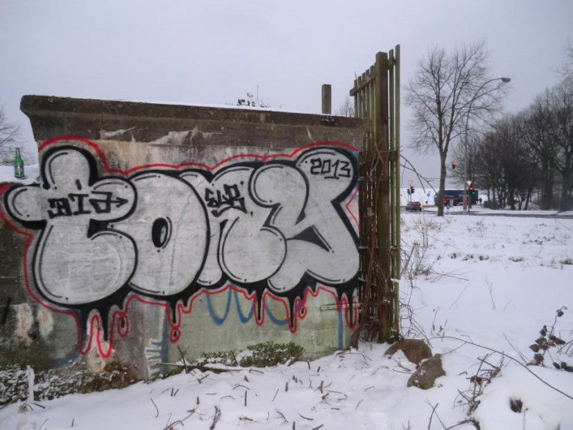 Graffiti Wall - Photo by tony301