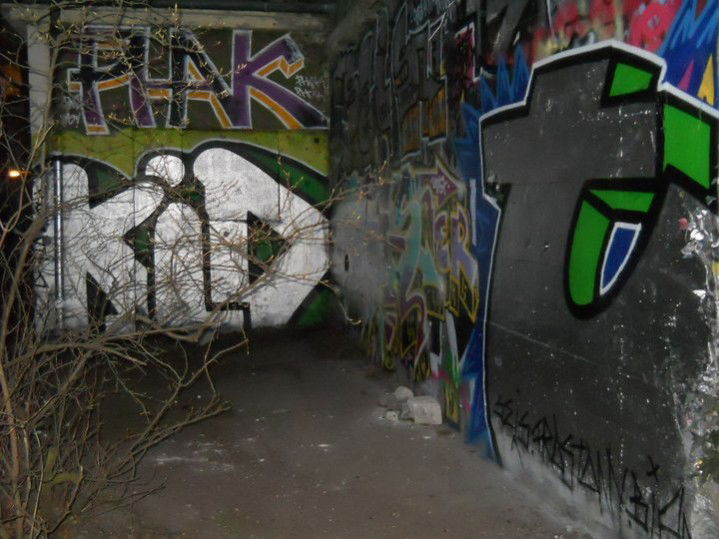 Graffiti Wall - Photo by tony301