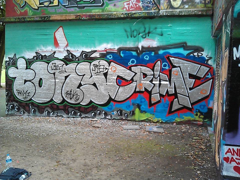 Graffiti Bombing - Photo by tony301