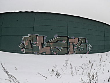 Graffiti Wall in Russia - Photo by toosha - Line, Name (2013)