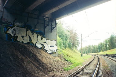 Graffiti Bombing in Russia - Photo by toosha - crew (2013)