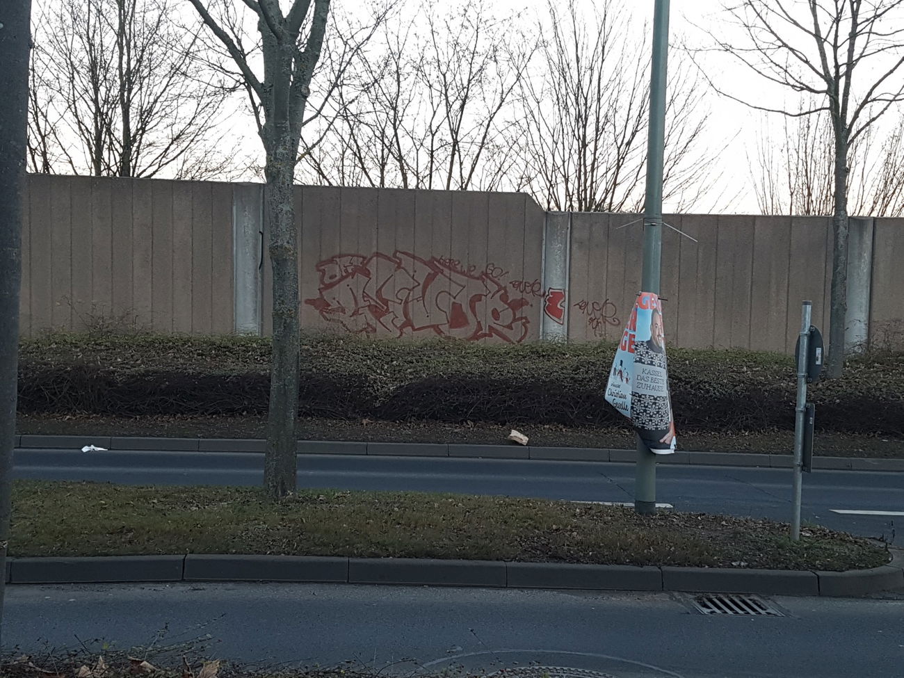 Graffiti Bombing - Photo by tostkopf - Kassel, Lenor, Offcrew