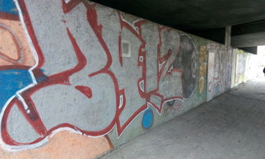 Graffiti Bombing - Photo by tostkopf - baunatal (2000)