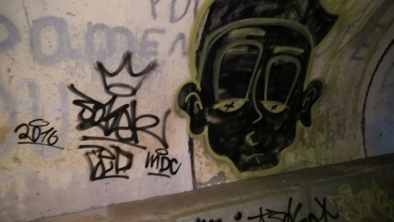 Graffiti Wall - Photo by tostkopf - soke, MDC, Rengershausen