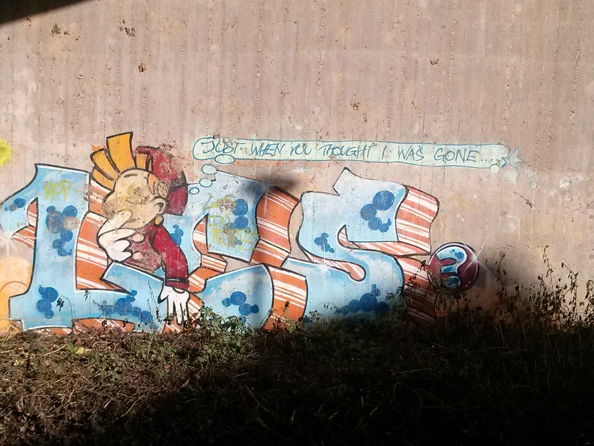 Graffiti Wall - Photo by tostkopf (2014)