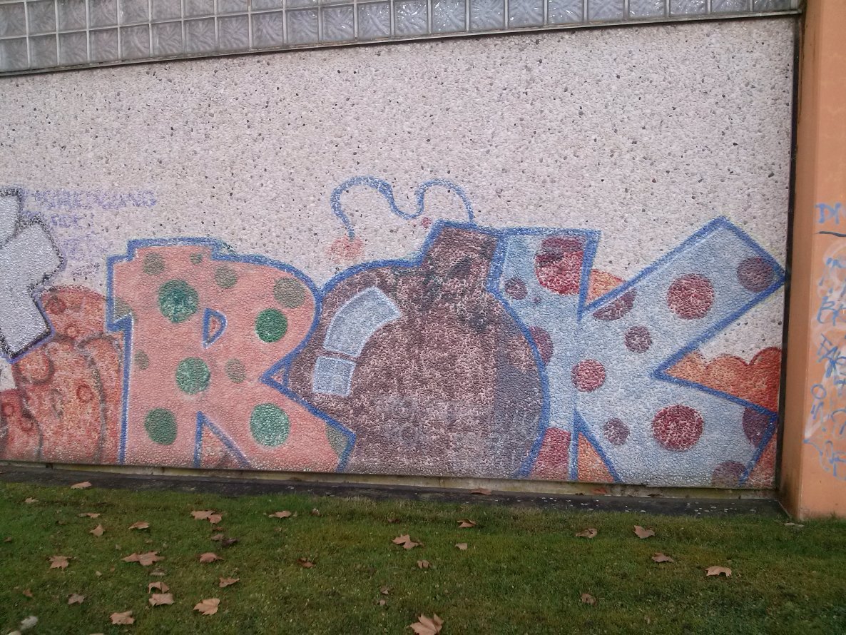 Graffiti Bombing - Photo by tostkopf (2014)