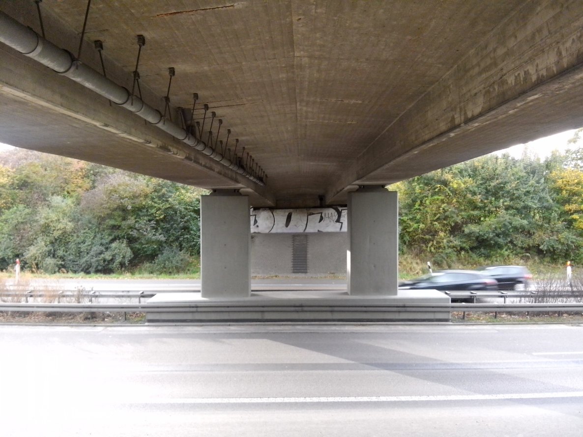 Graffiti Bombing - Photo by tostkopf - DMK (2014)