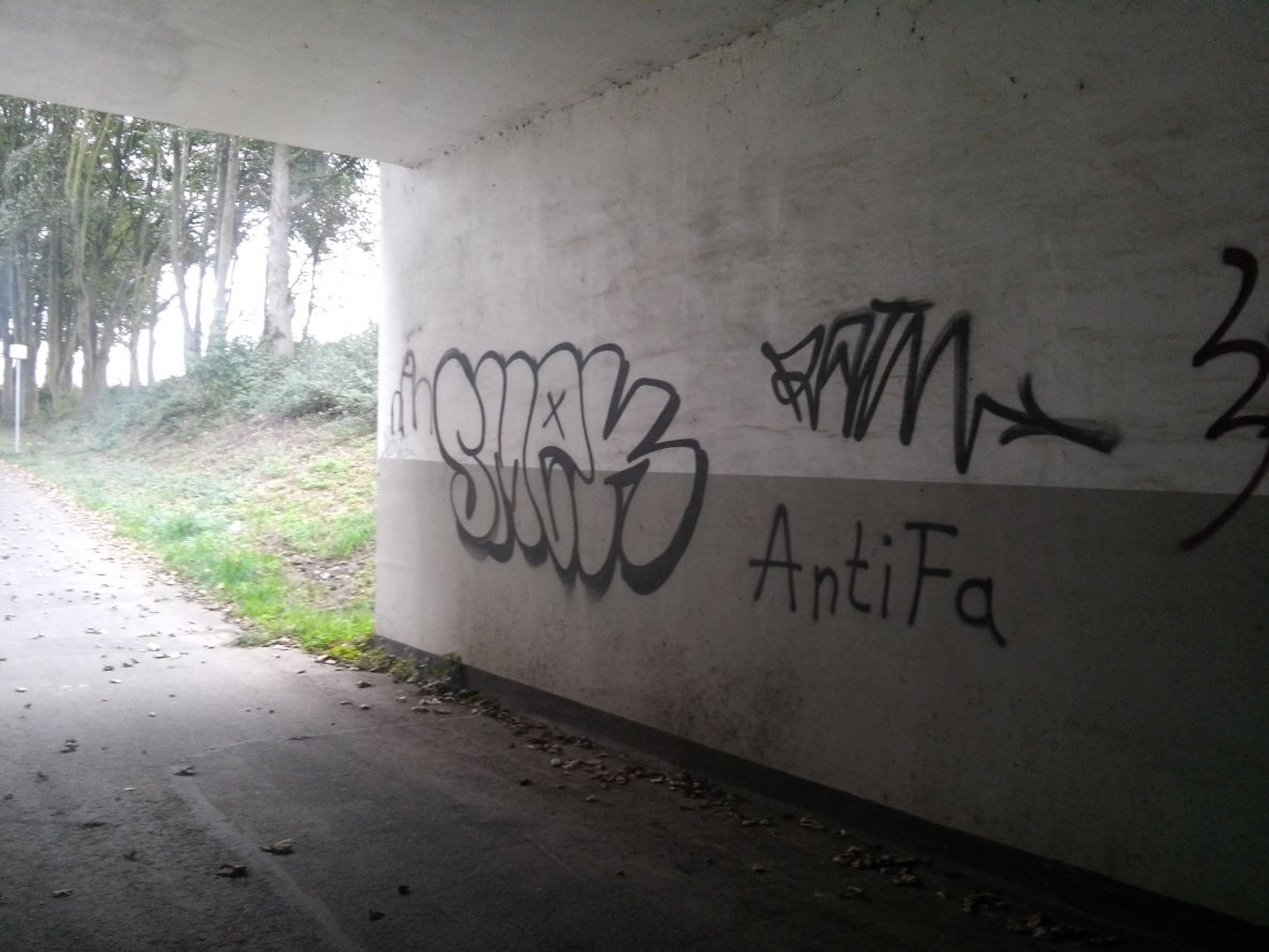 Graffiti Wall - Photo by tostkopf - rengershausen (2014)