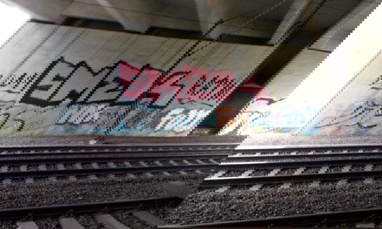 Graffiti Bombing - Photo by tostkopf - rengershausen