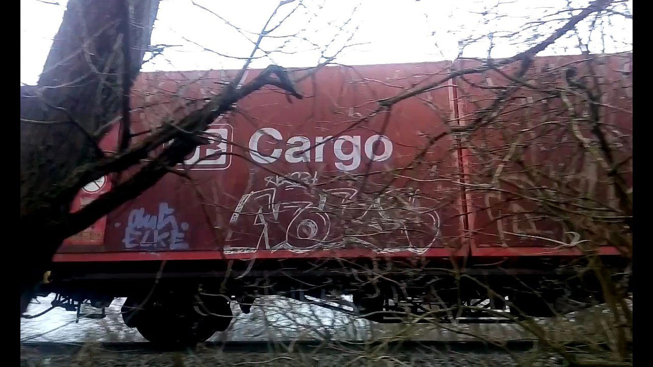 Graffiti Train - Photo by tostkopf - Noks34 (2014)