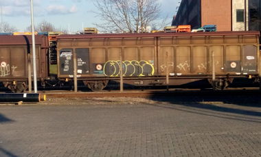 Graffiti Train - Photo by tostkopf - Baunatal (2014)
