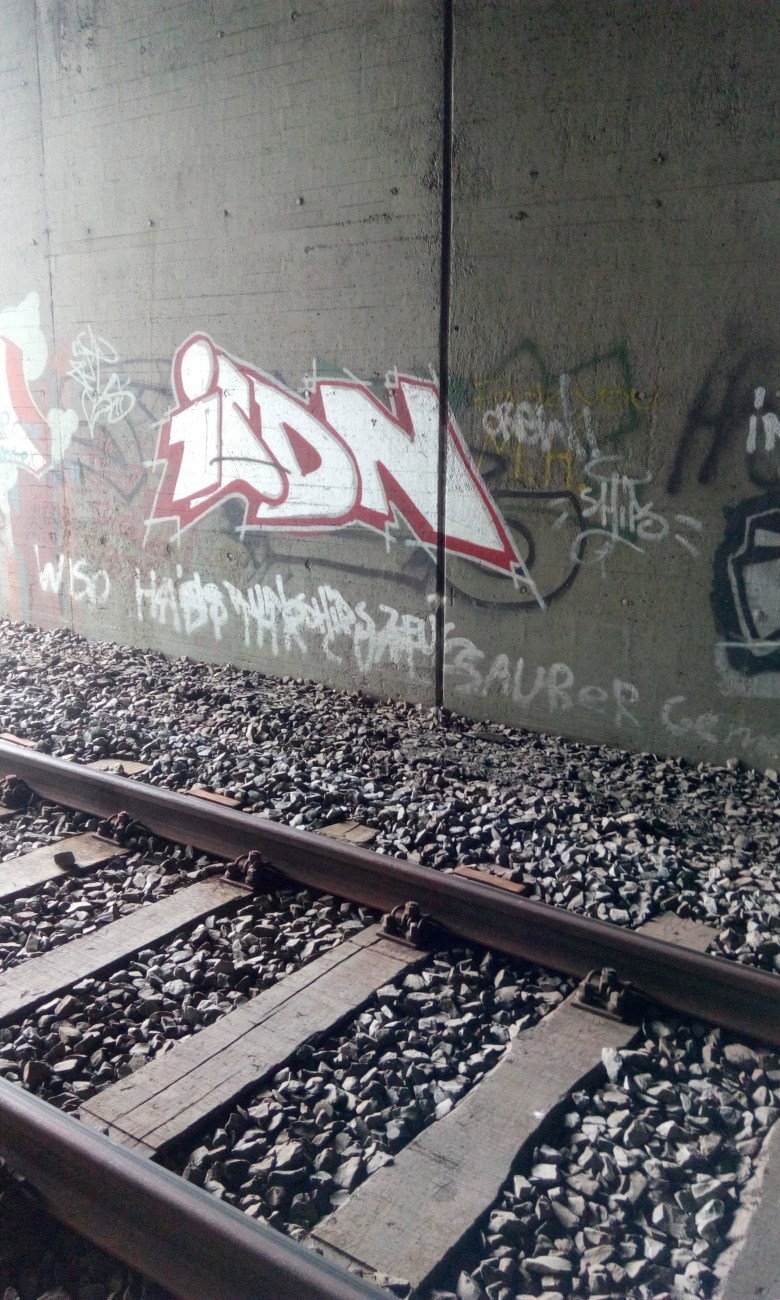 Graffiti Bombing - Photo by tostkopf