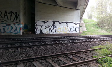 Graffiti Bombing - Photo by tostkopf - rengershausen
