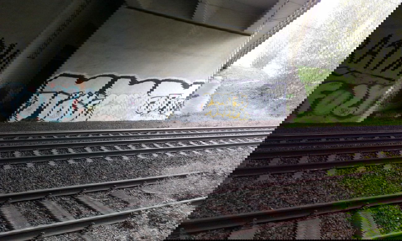 Graffiti Bombing - Photo by tostkopf - rengershausen